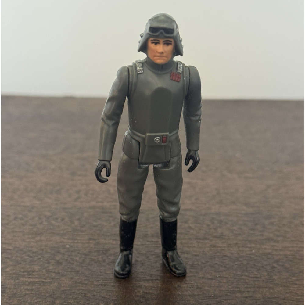 Vintage Star Wars ESB Action Figure AT-AT Commander Kenner Hong Kong 1980 No Gun
